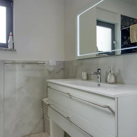 Apartman Adria 4 By Guide